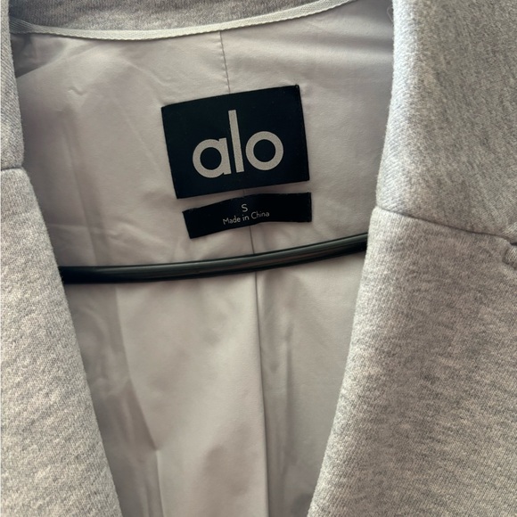 Alo Yoga vip blazer trench - Picture 6 of 8